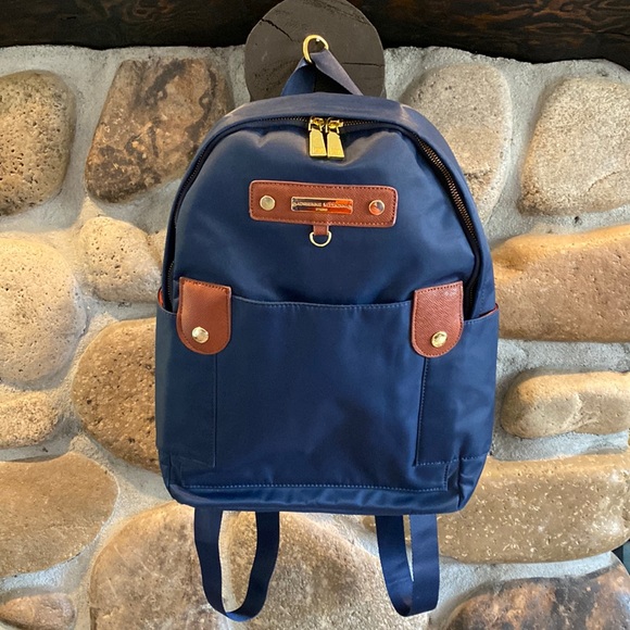 Adrienne Vittadini | Bags | Adrienne Vittadini Travel Light Navy Nylon Backpack | Poshmark Adrienne Vittadini | Bags | Adrienne Vittadini Travel Light Navy Nylon Backpack | Poshmark